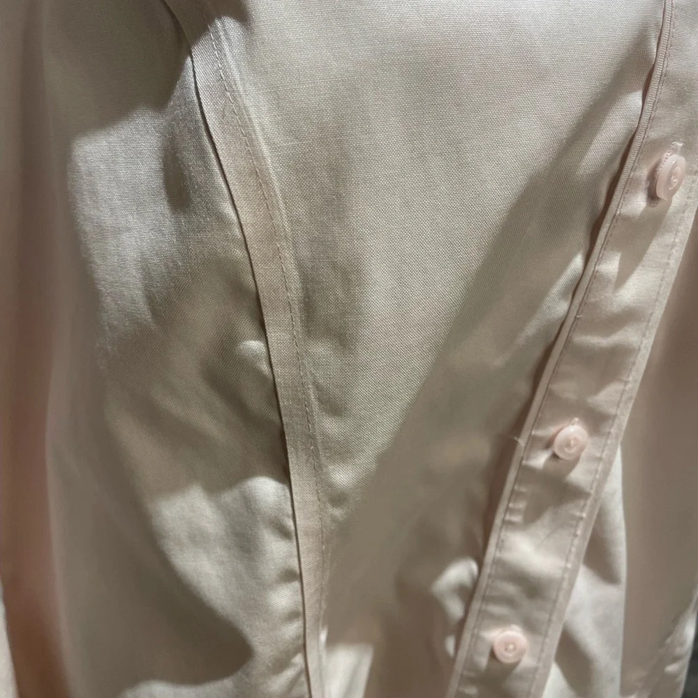 Chico’s Women's Petal Pink Button-Up 3 Quarter Sleeve Shirt Size 2 - Picture 6 of 11